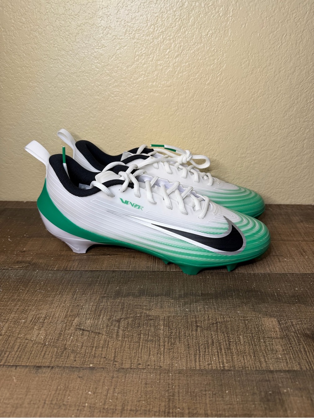 Nike Vapor Speed 3 “White Stadium Green”
- Size 10 and 11 Men.
